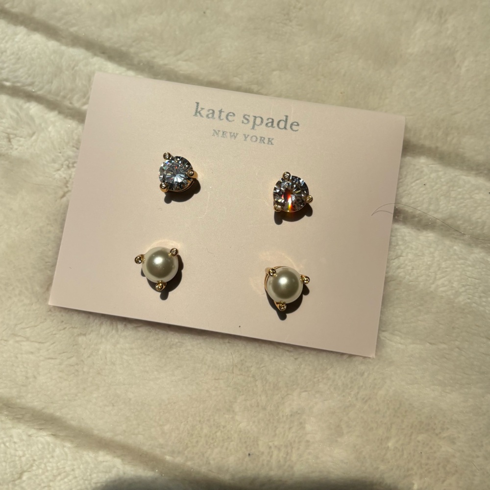 NWT Kate Spade Earring Gift Set w Dust Bag - Picture 3 of 4